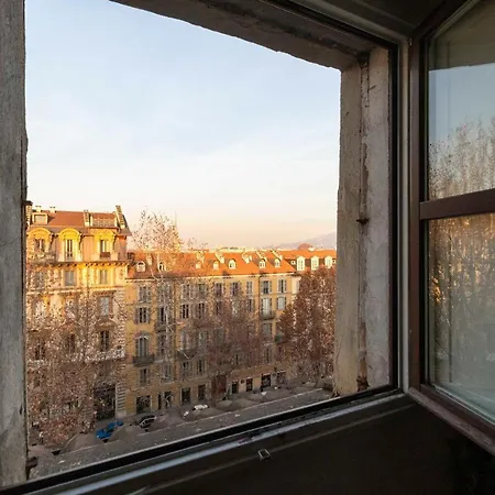 Porta Nuova Apt X4 - City View * 都灵