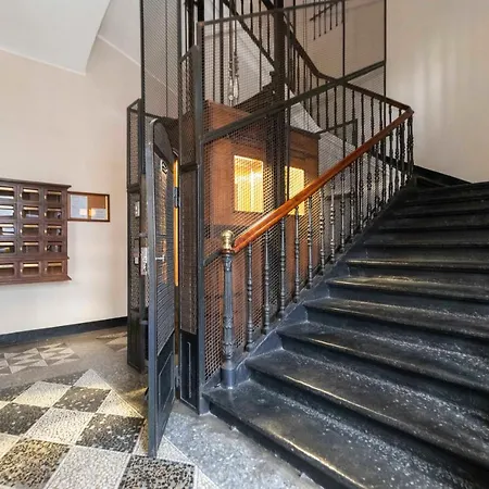 Porta Nuova Apt X4 - City View * 都灵