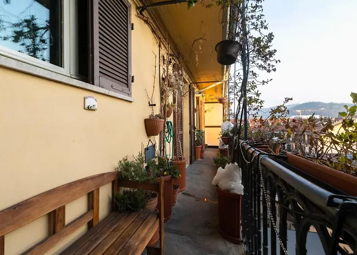 Porta Nuova Apt X4 - City View Apartment *