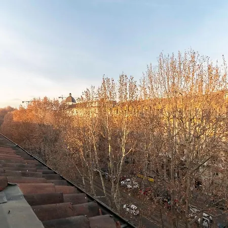 Porta Nuova Apt X4 - City View Apartman