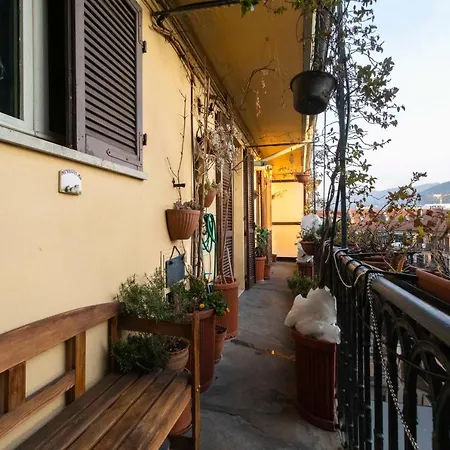 Porta Nuova Apt X4 - City View Apartman *