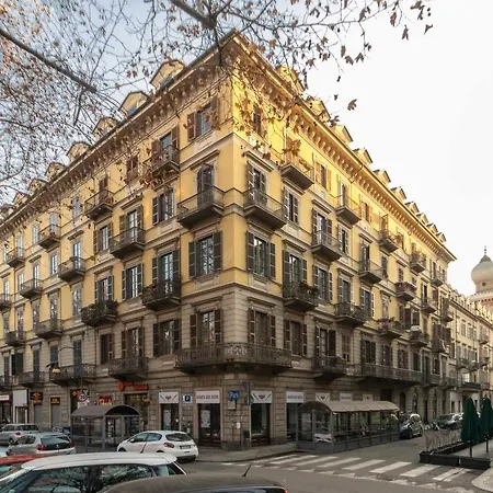 Porta Nuova Apt X4 - City View Apartman